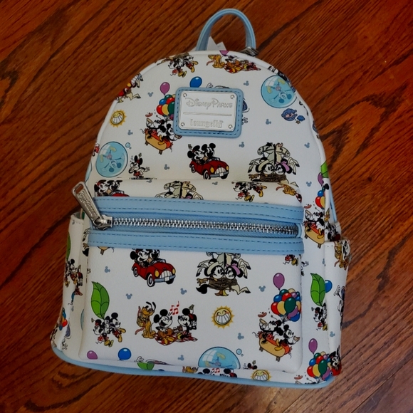 Loungefly Handbags - NWT Disney Loungefly Mickey & Minnie Backpack